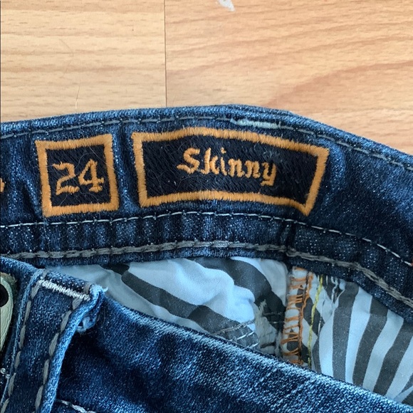 Rock Revival Xia Skinny Jeans - Picture 7 of 9